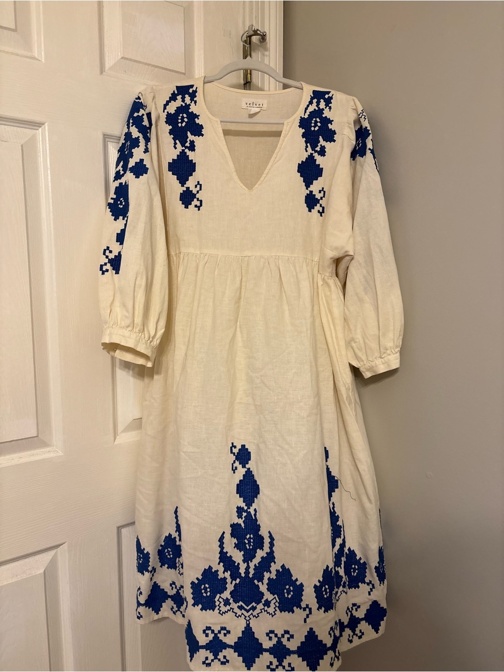 Velvet by Graham & Spencer Cream Dress with Blue Embroidery